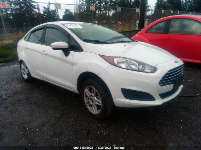 3FADP4BJ3HM143548  ford fiesta 2017 IMG 0