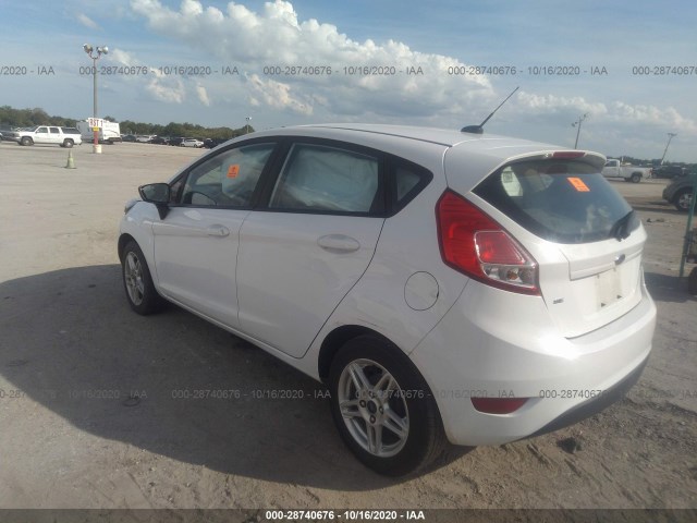 3FADP4EJ7HM115277  ford fiesta 2017 IMG 2