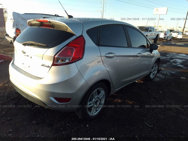 3FADP4EJ2JM113958  ford fiesta 2018 IMG 3