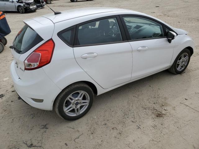 3FADP4EJ8JM141666  ford  2018 IMG 2