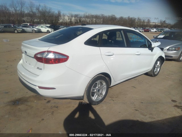 3FADP4BJ1KM129011  ford fiesta 2019 IMG 3