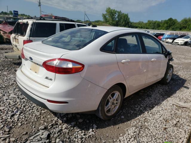 3FADP4BJ3HM118763  ford fiesta se 2017 IMG 3