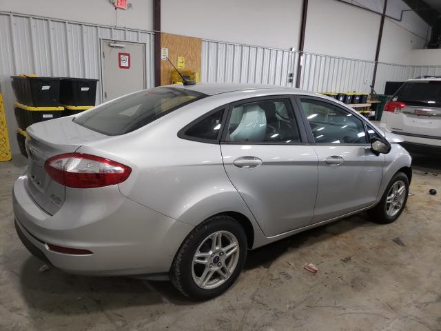 3FADP4BJ5KM122868  ford fiesta se 2019 IMG 3