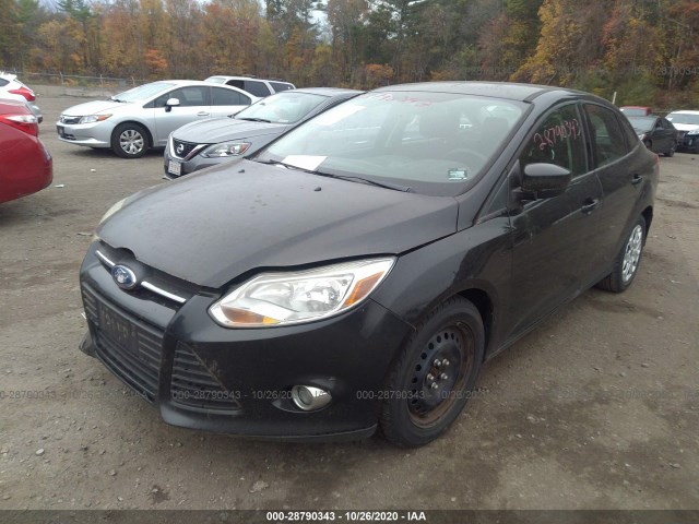 1FAHP3F27CL137731  ford focus 2012 IMG 1