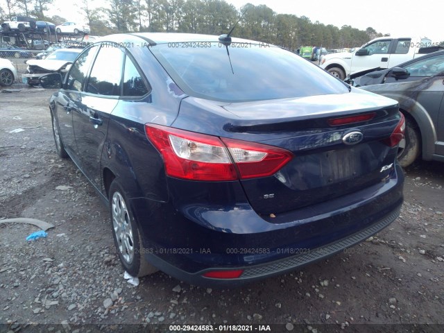 1FAHP3F29CL151243  ford focus 2012 IMG 2