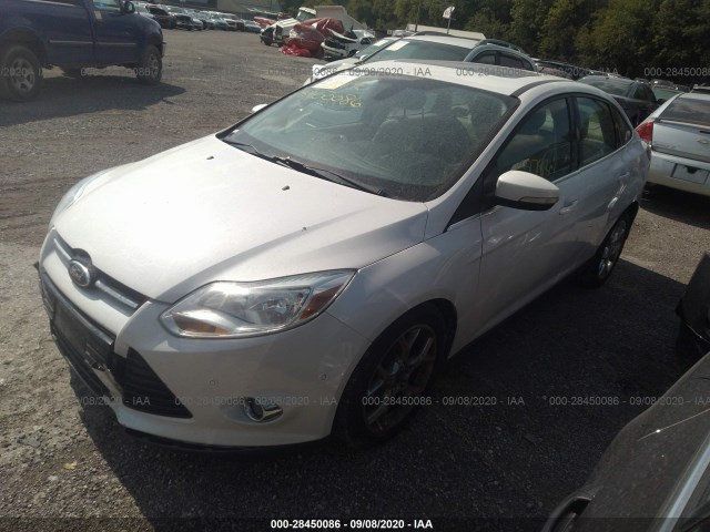 1FAHP3H28CL292821  ford focus 2012 IMG 1