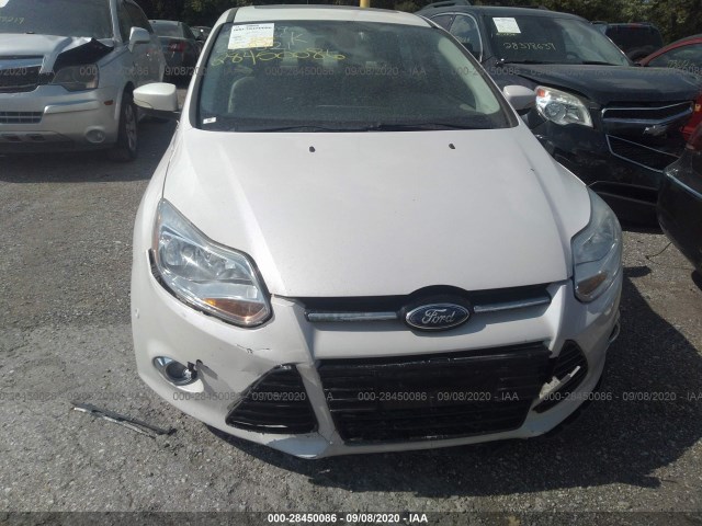 1FAHP3H28CL292821  ford focus 2012 IMG 5