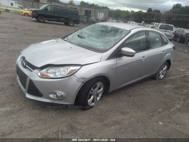 1FAHP3F23CL327106  ford focus 2012 IMG 1