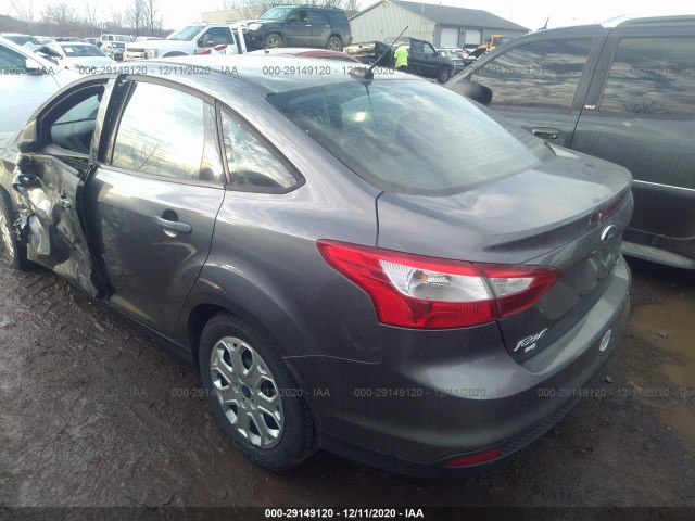 1FAHP3F26CL101688  ford focus 2012 IMG 2