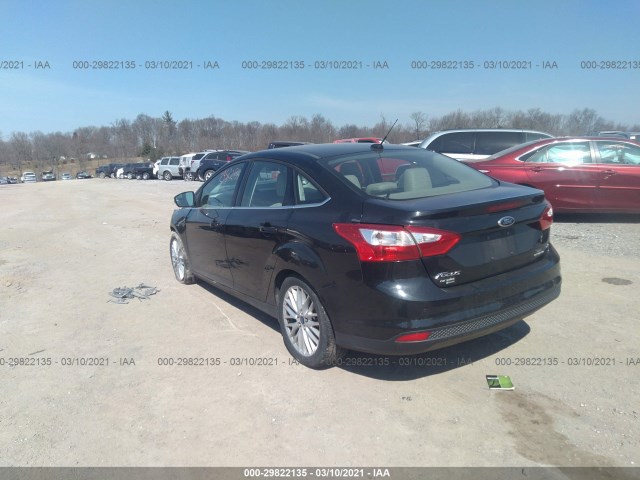 1FAHP3H20CL374347  ford focus 2012 IMG 2