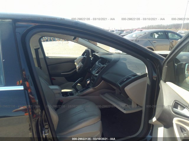 1FAHP3H20CL374347  ford focus 2012 IMG 4