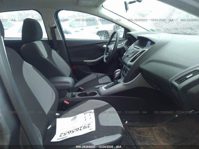 1FAHP3K24CL432663  ford focus 2012 IMG 4