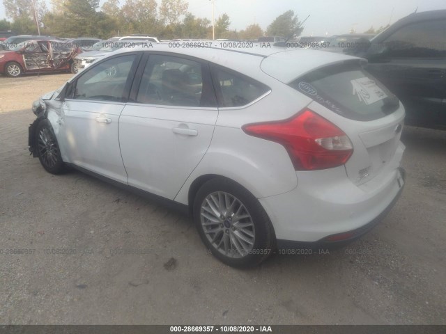 1FAHP3M21CL332565  ford focus 2012 IMG 2