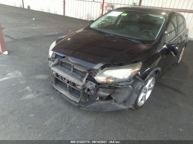 1FAHP3N21CL423379  ford focus 2012 IMG 5