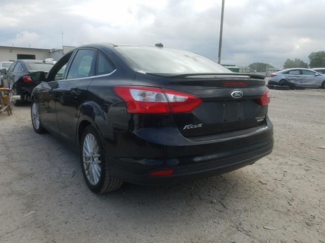 1FADP3J21DL350942  ford  2013 IMG 2