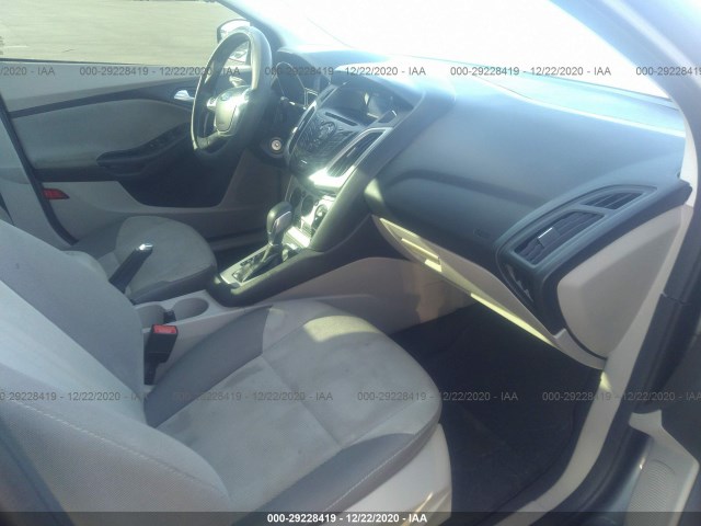 1FADP3F2XEL357124  ford focus 2014 IMG 4