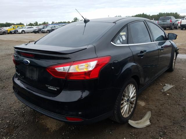 1FADP3J25EL298233  ford  2014 IMG 3