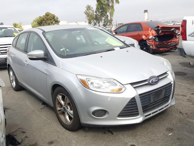 1FADP3K25EL266610  ford  2014 IMG 0