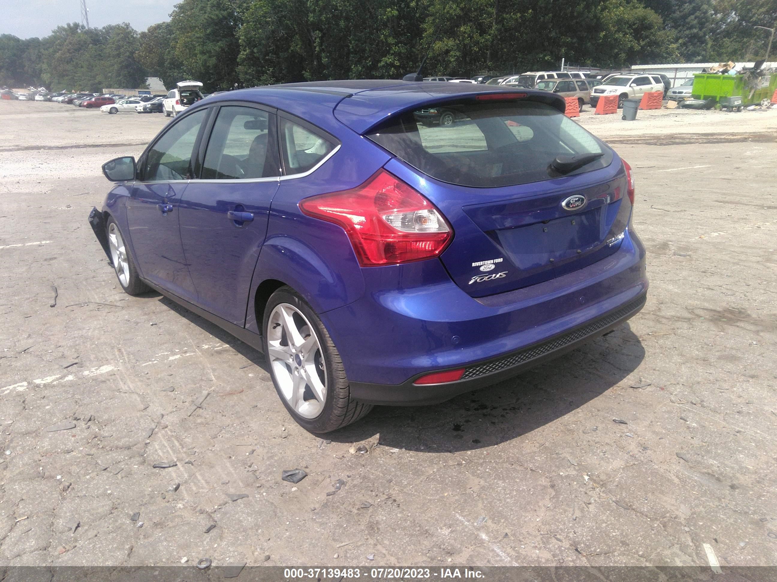 1FADP3N22EL446851  ford focus 2014 IMG 2