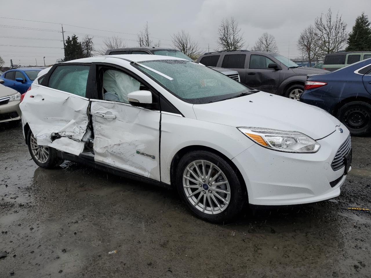 1FADP3R45EL294642  ford focus 2014 IMG 3