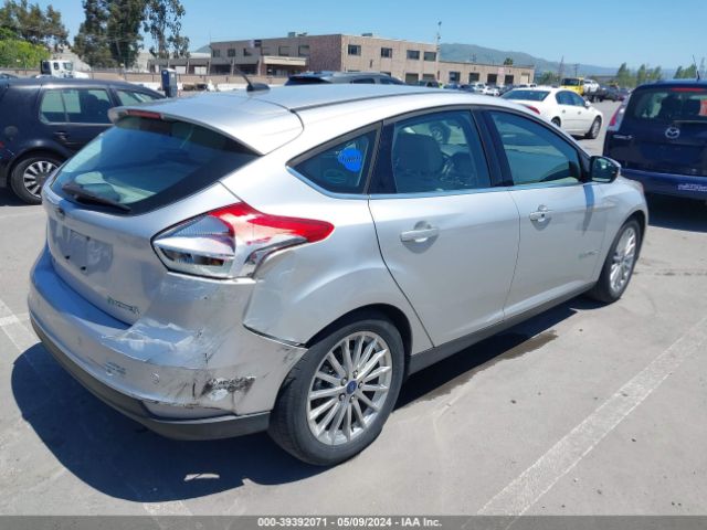 1FADP3R45FL204875  ford focus 2014 IMG 3