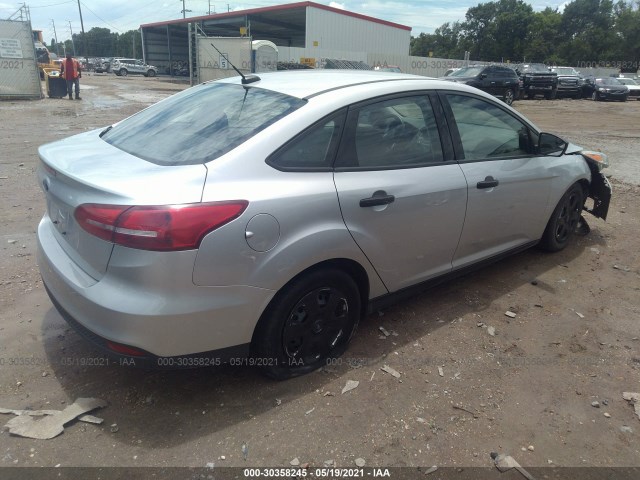 1FADP3E27FL286063  ford focus 2015 IMG 3