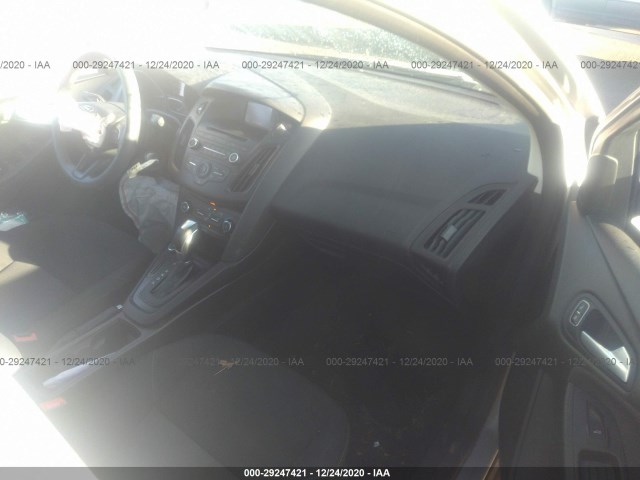 1FADP3F25GL258813  ford focus 2016 IMG 4