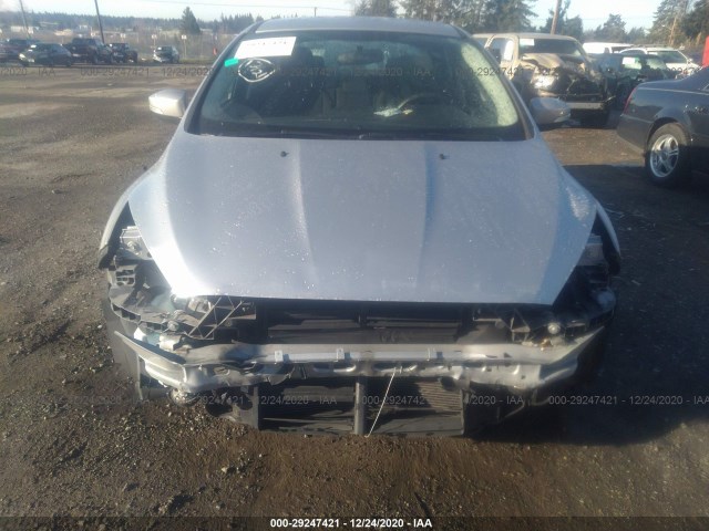 1FADP3F25GL258813  ford focus 2016 IMG 5