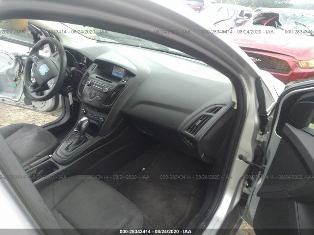 1FADP3F29FL329297  ford focus 2015 IMG 4