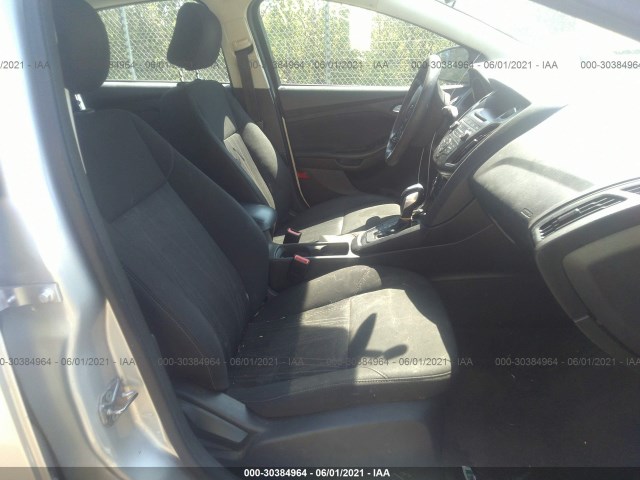 1FADP3F29FL382713  ford focus 2015 IMG 4