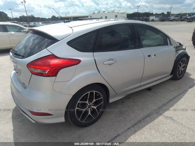 1FADP3K27FL304517  ford focus 2015 IMG 3