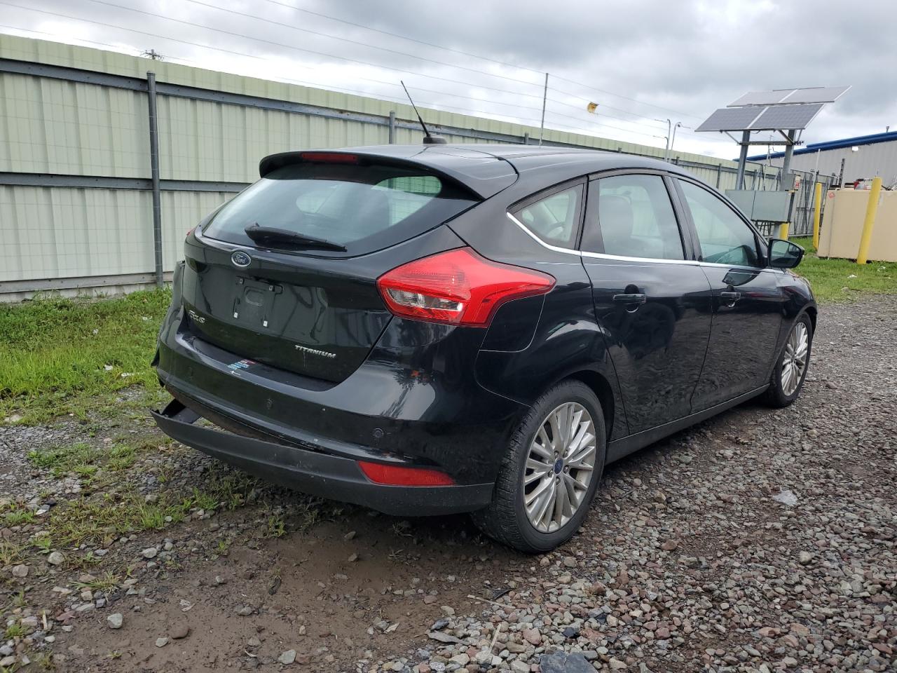 1FADP3N24FL226841  ford focus 2015 IMG 2