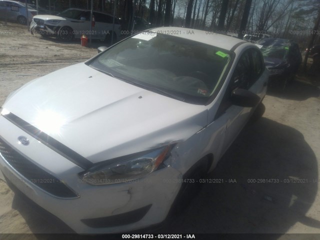 1FADP3E24HL202817  ford focus 2017 IMG 5