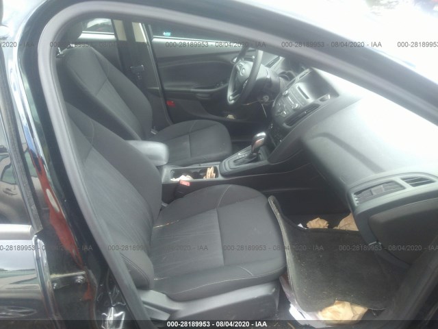 1FADP3F21GL279397  ford focus 2016 IMG 4