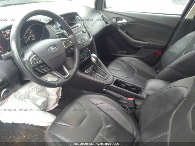 1FADP3F24GL331069  ford focus 2016 IMG 4