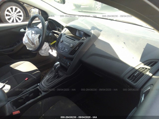 1FADP3F24GL370874  ford focus 2016 IMG 4