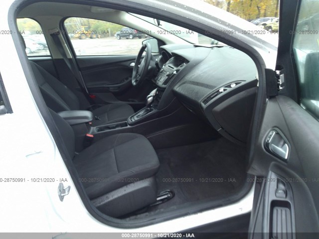 1FADP3F25GL399641  ford focus 2016 IMG 4