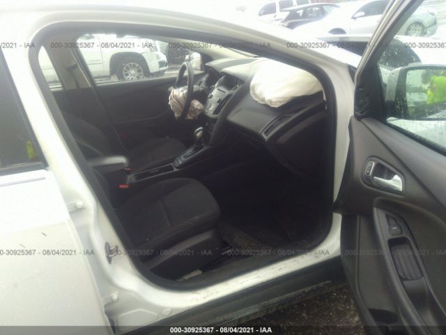 1FADP3F26GL298365  ford focus 2016 IMG 4