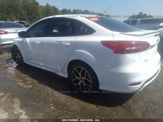 1FADP3F26GL393184  ford focus 2016 IMG 2