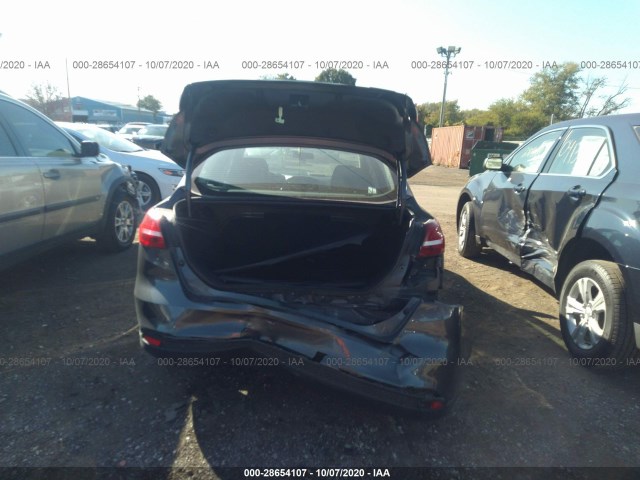 1FADP3F27GL402989  ford focus 2016 IMG 5