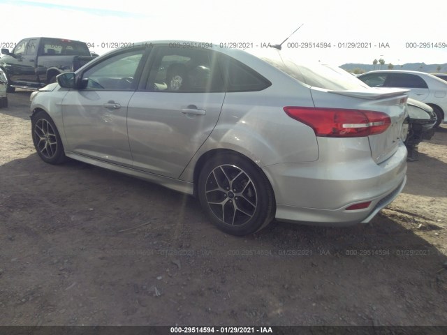 1FADP3F28GL369775  ford focus 2016 IMG 2