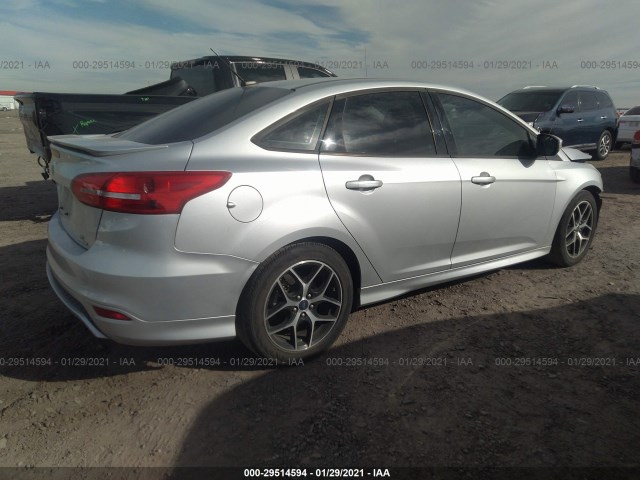 1FADP3F28GL369775  ford focus 2016 IMG 3