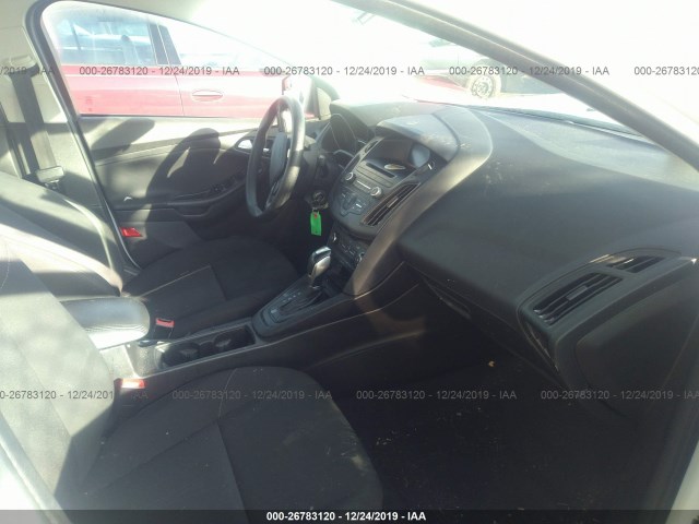 1FADP3F29GL272293  ford focus 2016 IMG 4