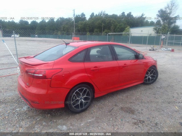 1FADP3F29GL401696  ford focus 2016 IMG 3