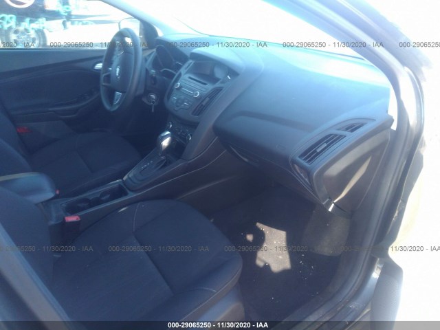 1FADP3K22GL344182  ford focus 2016 IMG 4