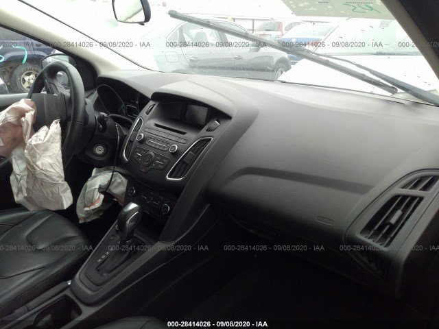 1FADP3K23GL301521  ford focus 2016 IMG 4