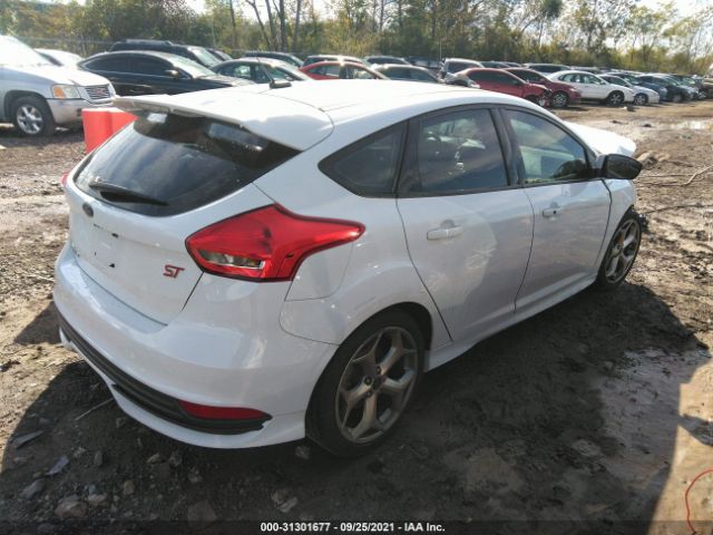 1FADP3L99GL288365  ford focus 2016 IMG 3