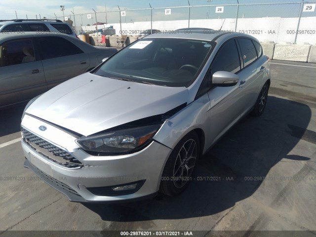 1FADP3M2XHL211118  ford focus 2017 IMG 1