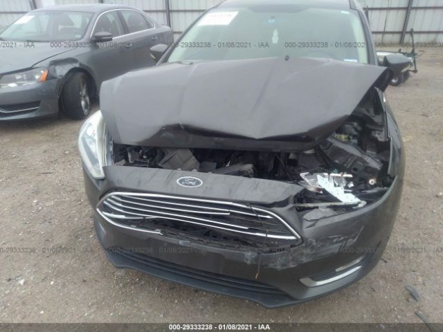 1FADP3N22GL330472  ford focus 2016 IMG 5