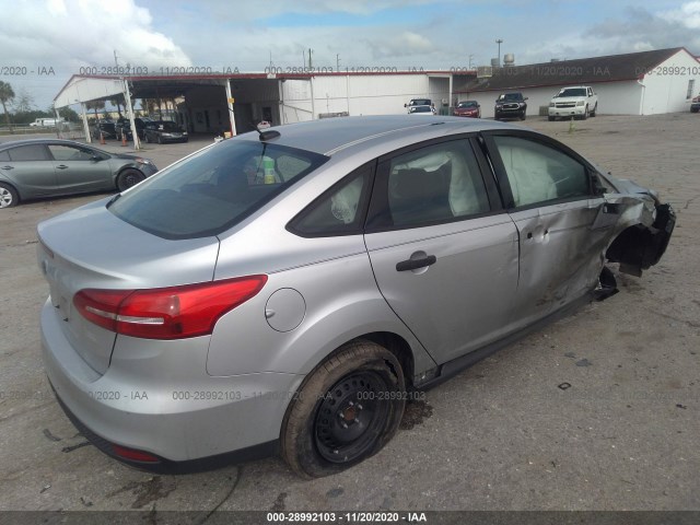 1FADP3E20HL282357  ford focus 2017 IMG 3